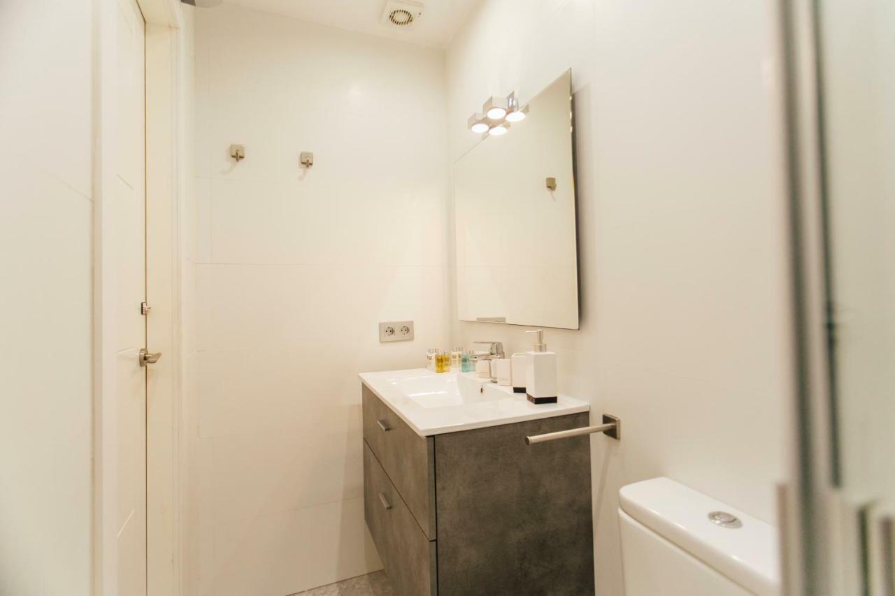 Minimalism And Modern- 2Bd 1Bth- Las Setas 세비야 외부 사진